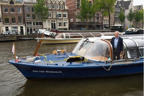 Canal Company bouwt bestaande rondvaartboot om naar elektrische aandrijving