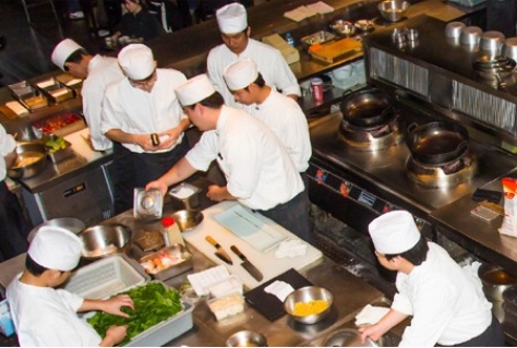 KHN breidt opleidingen voor Aziatische horeca uit