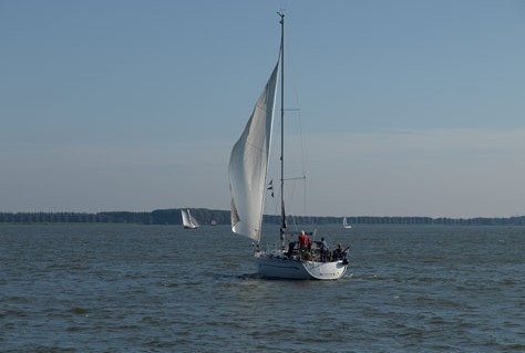 Staande Mastroute gestremd