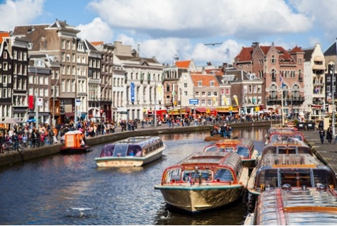 Waar of niet waar: Minder toeristen naar Amsterdam?
