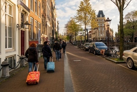 Zes studenten uit huis gezet voor illegale Airbnb-verhuur 