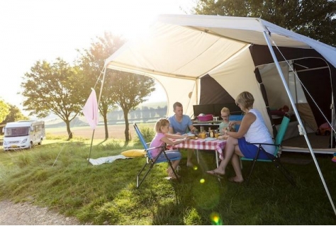 EuroParcs breidt uit in Limburg en België