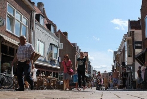NS vraagt reizigers om zich aan te melden