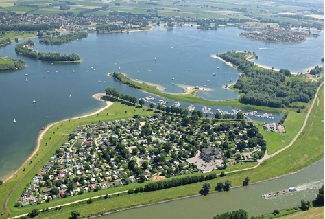 Worsteling voor meer recreatie en natuur in Rhederlaag