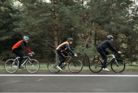 Veel fietsers komen om in het verkeer