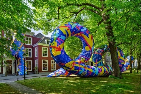 Blow up kunst pakt groot uit in Den Haag in 2026