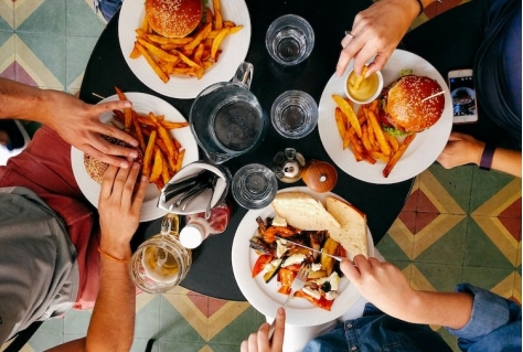 ABN AMRO presenteert Bourgondische Lunchindex 2025