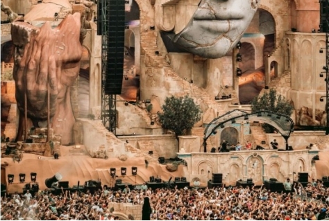 Geheime totems bij Tomorrowland en Boom versterken merk Sunweb