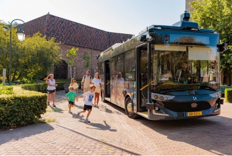 Zelfrijdende bus in Efteling
