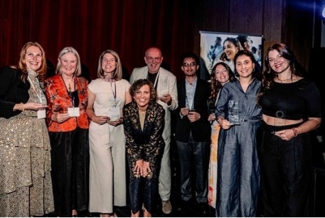 IWTTF viert veerkracht en inclusie op award avond