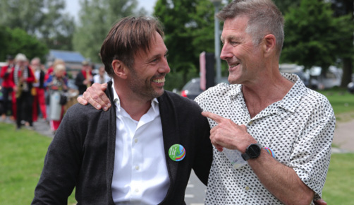 Pascal, de nieuwe directeur en Toon. Pascal, de nieuwe directeur en Toon.