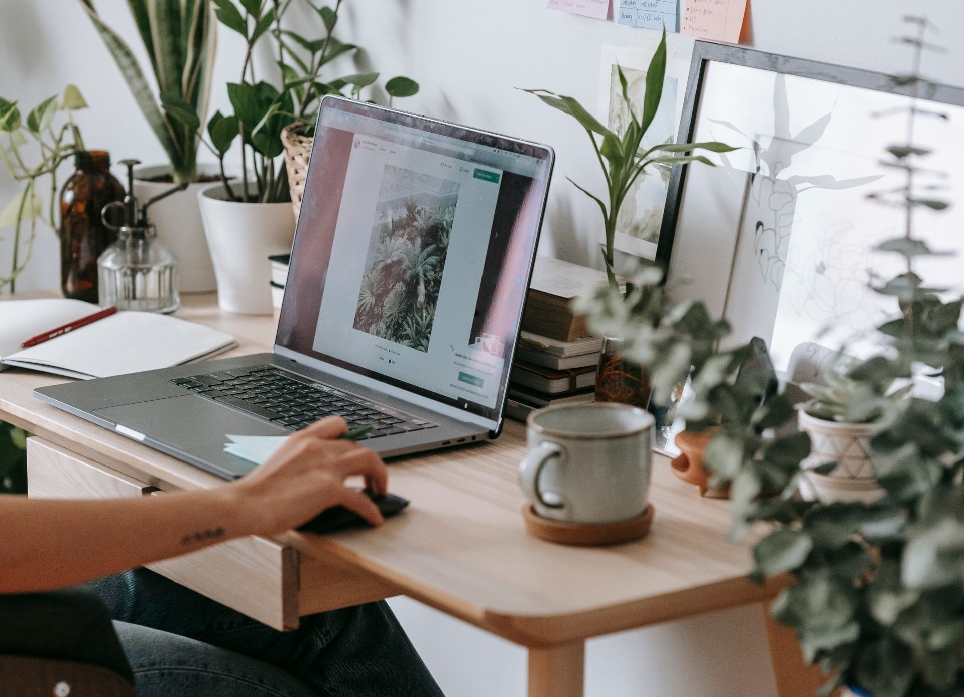 Booking.com en ondernemingsraad botsen over thuiswerkbeleid